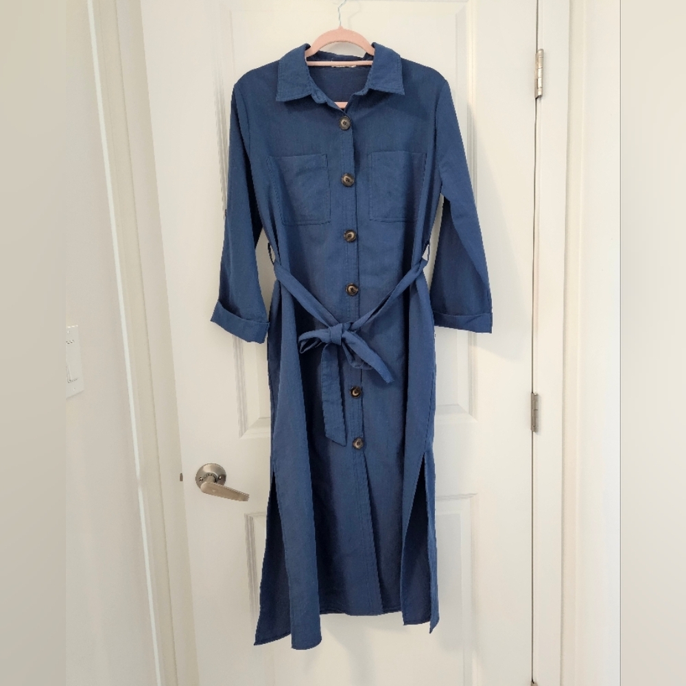 Blue Denim-Like Midi Wrap Dress with Collar Neckline